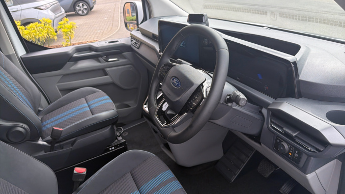 Ford Transit Custom 320 L1 Petrol Fwd 2.5 PHEV 232ps H1 Van Sport Auto - Image 6